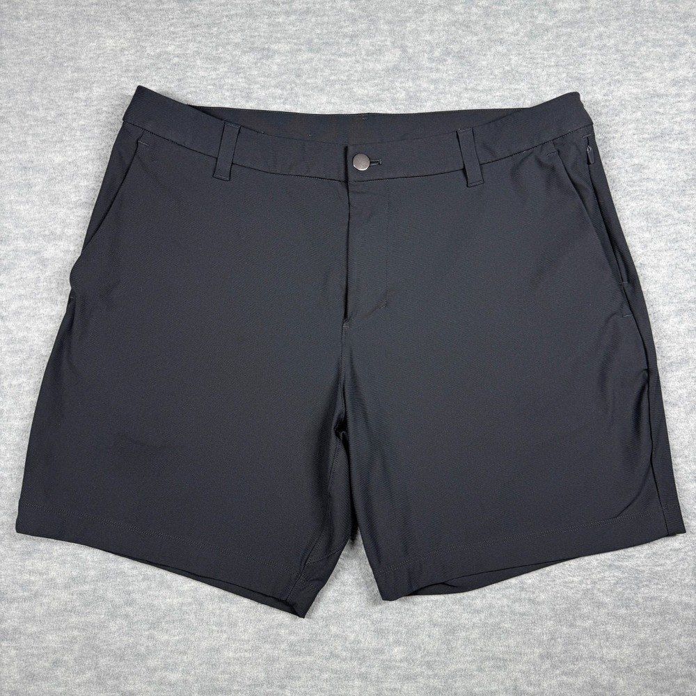 Lululemon Men 34 Black ABC Classic Fit Short 7" Warpstreme LM7B95S